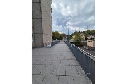 PROVISIONSFREI: Frisch renoviertes 1,5-Zi.-Appartement mit Pool - Würzburg Lindleinsmühle