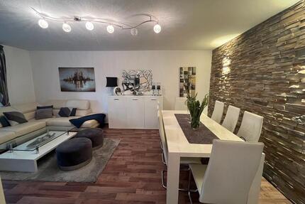 Moderne 4-Zimmerwohnung mit Balkon in gepflegter Wohnanlage - Kriftel