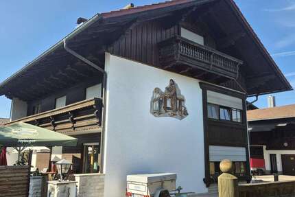 Haus zum Mieten in Grafing 1.980,00 € 235 m²