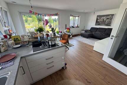 Haus zum Mieten in Gerolsbach 1.990,00 € 185 m²