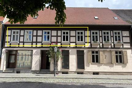 Zentrumsnahe 3 Zimmer Wohnung - 550,00&nbsp;EUR Kaltmiete, ca.&nbsp; 92,88&nbsp;m&sup2; in Wittstock/Dosse (PLZ: 16909)