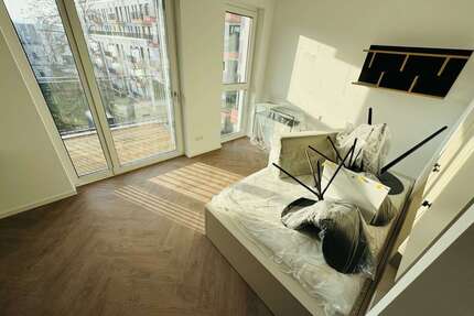 Wohnung zum Mieten in Berlin 637,97 € 25.57 m²