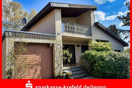Haus zum Kaufen in Krefeld 750.000,00 € 214 m²