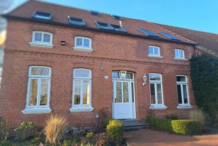 Idyllisch gelegenes, voll saniertes großzügiges Haus Dornumersiel