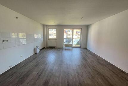 Zwischen Ruhe und Stadt: stilvolle Wohnung mit Balkon in Halberstadt