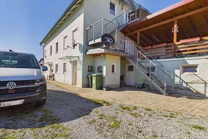 Haus zum Kaufen in Sünching 319.000,00 € 225 m²