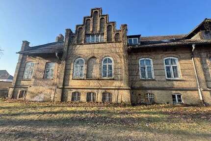 Grundstück in Potsdam 1.900.000,00 € 28088 m²