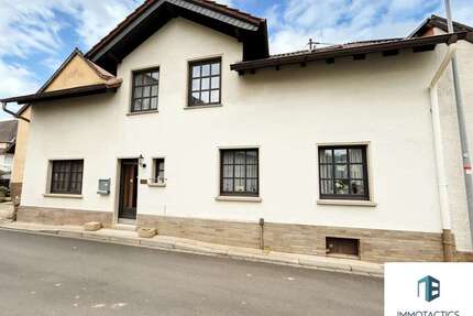 Haus zum Kaufen in Sommerloch 179.000,00 € 181 m²