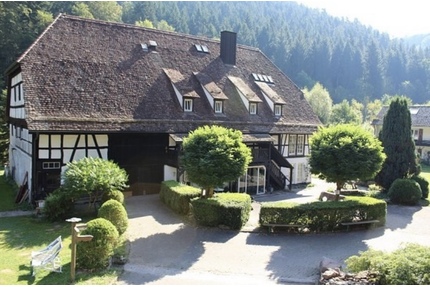Helles Wohnappartement mit Balkon und Naturblick - Calw (Kreis)