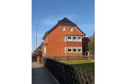 Großzügige 3-Zimmer-Wohnung mit Wintergarten, Terrasse und Gartennutzung in Peine-Rosenthal