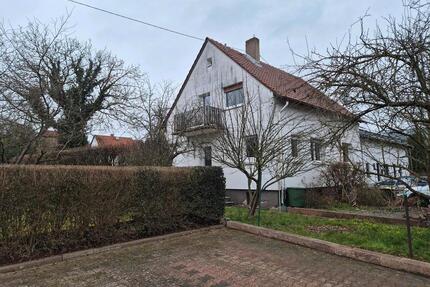 Einfamilienhaus in Norheim - 250.000,00&nbsp;EUR Kaufpreis, ca.&nbsp; 130,00&nbsp;m&sup2; in Norheim (PLZ: 55585)
