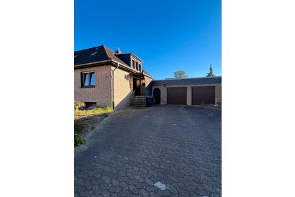 Einfamilienhaus zu Verkaufen - 280.000,00&nbsp;EUR Kaufpreis, ca.&nbsp; 190,00&nbsp;m&sup2; in Peine (PLZ: 31226) Südstadt