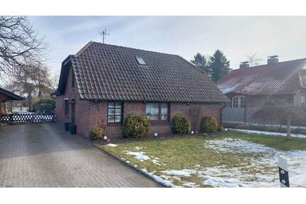 Einfamilienhaus mit viel Platz, großem Grundstück und Besonderheiten in Bockhorn-Kreyenbrok