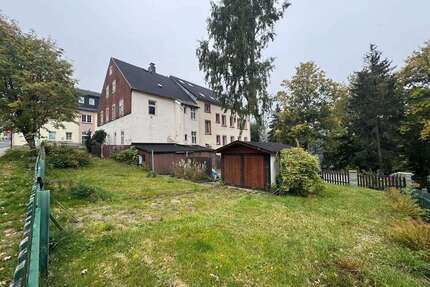 Haus zum Kaufen in Kurort Oberwiesenthal 140.000,00 € 130 m²