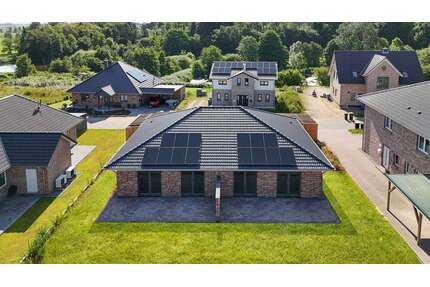 Haus zum Kaufen in Pahlen 278.000,00 € 81 m²