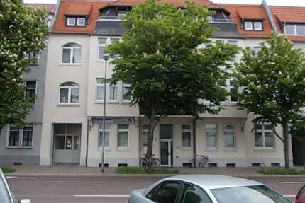 Wohnung zum Mieten in Magdeburg 220,00 € 31.96 m²
