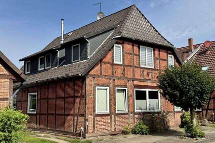 Haus zum Kaufen in Ahlden (Aller) 325.000,00 € 208 m²