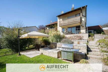 Haus zum Mieten in Erdweg 1.695,00 € 150 m²