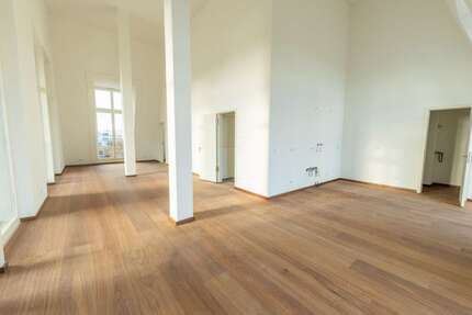 Wohnung zum Mieten in Frankfurt (Oder) 1.424,80 € 109.6 m²