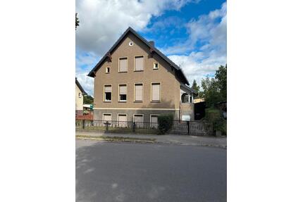 grundsaniertes einfamilienhaus mit gästehaus, großen garten, pool - Oberbarnim