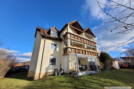 * EINZIEHEN und WOHLFÜHLEN * Super schöne 4-Zi-Maisonette-Whg.m.BALKON+GARAGE in naturnaher Wohnlage - Roth Bernlohe