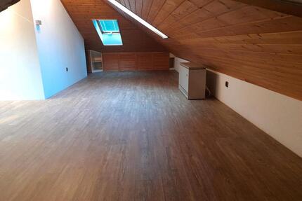1-2 Zimmer Mansarden Wohnung - 95.000,00&nbsp;EUR Kaufpreis, ca.&nbsp; 29,00&nbsp;m&sup2; in Reinheim (PLZ: 64354)