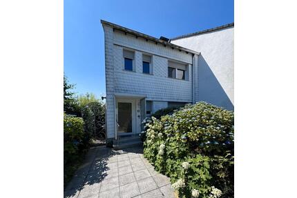 Reihenendhaus mit Garten,Garage und viel Nutzfläche in Witzhelden - Leichlingen (Rheinland)