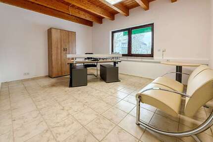 Büro in Oberhonnefeld 528,00 € 55 m²