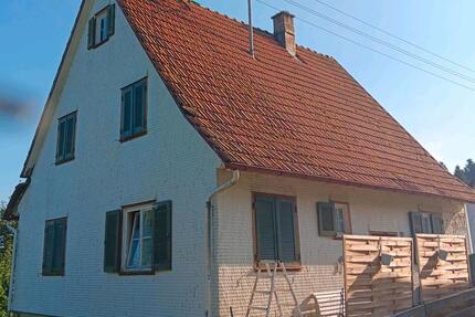 Charmantes Einfamilienhaus - mit Garten und viel Potenzial - Dornhan