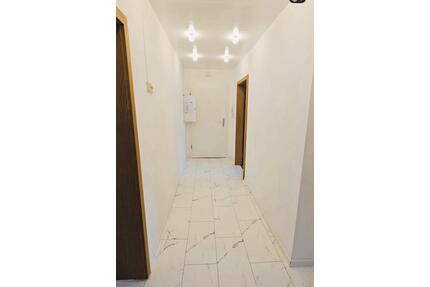 München Pendler Mietwohnung mit Einbauküche und Balkon - Augsburg Innenstadt