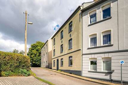Haus zum Kaufen in Essen 370.000,00 € 285 m²