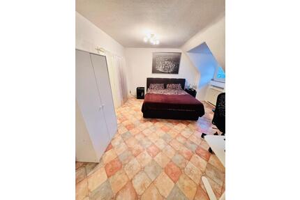 Mietwohnung für 2 Monaten (April, Mai) - Düsseldorf Pempelfort