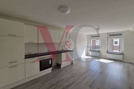 Wohnung zum Mieten in Wilhelmshaven 875,00 € 93 m²