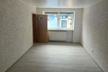 Wohnung zu vermieten - 600,00&nbsp;EUR Kaltmiete, ca.&nbsp; 80,00&nbsp;m&sup2; in Schwarzach am Main (PLZ: 97359)
