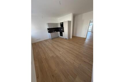 Neue 2 Zimmerwohnung mit Balkon und EBK im EG - Bamberg Bamberg-Ost