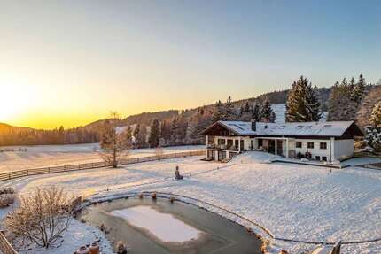 Haus zum Kaufen in Roßhaupten 6.750.000,00 € 580 m²