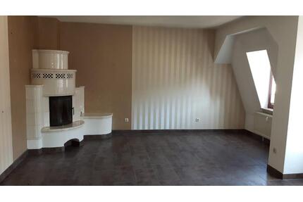 Große zentrale 4 bis 5-Raum-Maisonettewohnung Kamin und 2 Bäder - Artern