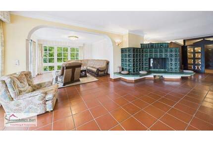 WOHNHAUS MIT 458 M² WOHNFLÄCHE IN LOSHEIM-HAUSBACH - Losheim am See / Hausbach