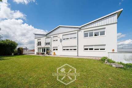 Wohnung zum Mieten in Waiblingen 2.550,00 € 253 m²