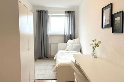 Zimmer frei in WG – Wasgaustraße 45! - Frankfurt am Main Unterliederbach