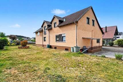 Haus zum Kaufen in Regenstauf 769.000,00 € 269 m²