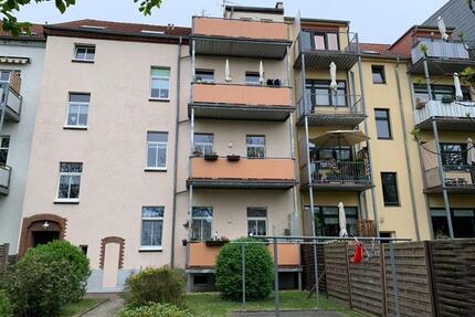 Große, helle 1 Raum Wohnung am Stadtzentrum - Einbauküche möglich - Zwickau