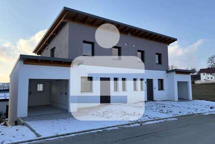 Haus zum Kaufen in Neuburg 573.000,00 € 140.89 m²