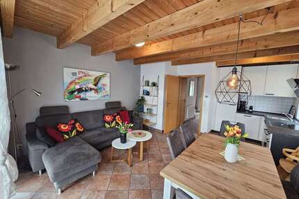 Haus zum Kaufen in Butjadingen 255.000,00 € 66 m²