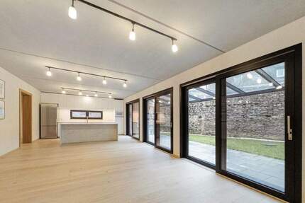 Architektenhaus 2023 | Seltene Stadtmauerlage | Provisionsfrei - Würzburg Heidingsfeld