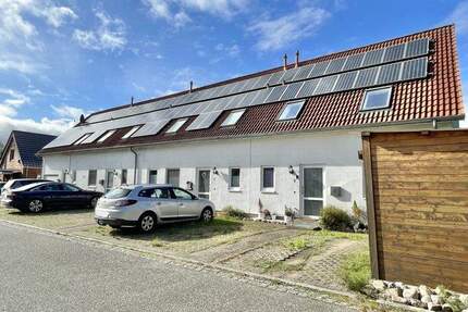 Anleger oder Selbstnutzer: Drei vermietete Reihenhäuser und eine Wohnung in ruhiger, zentraler Lage - Kastorf