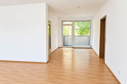 Wohnung zum Mieten in Erlangen 1.350,00 € 102.17 m²