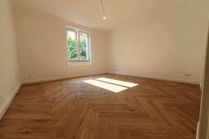 Wohnung zum Mieten in Stuttgart 1.800,00 € 78 m²