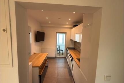 Zentrale, modere 4-Zimmer Whg. in Stuttgart Bad Cannstatt