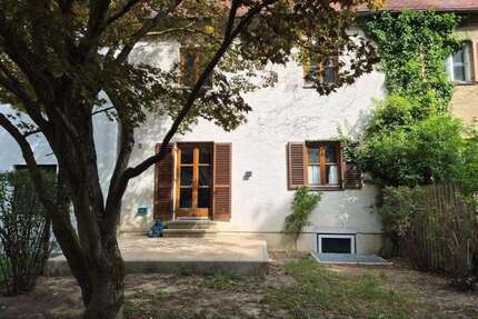 Haus zum Mieten in Friedberg 1.650,00 € 145 m²